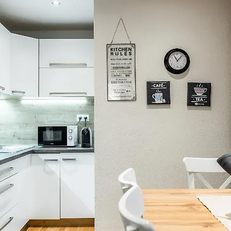 Apartment Old Town Podtatranskeho