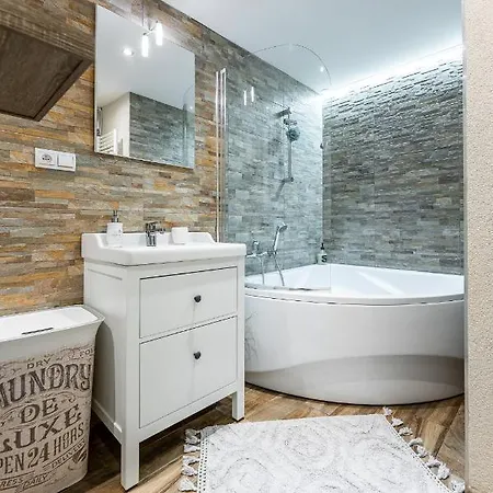 Old Town Podtatranskeho Appartamento *