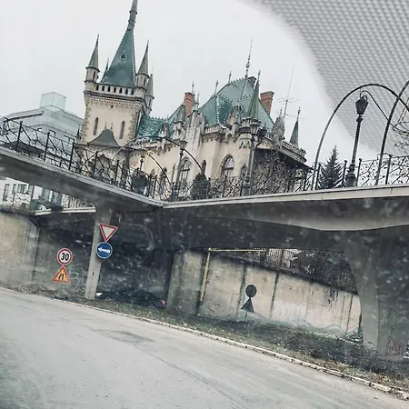 Old Town Podtatranskeho דירה